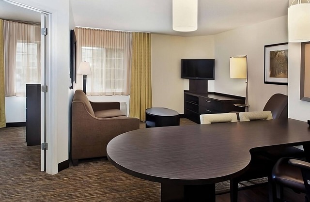 Your Relaxing Getaway Awaits! Relaxing unit, with Kitchen