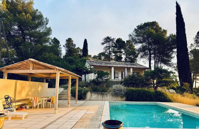 Villa-Valentino: Ihr exklusives Ferienhaus in Uzès
