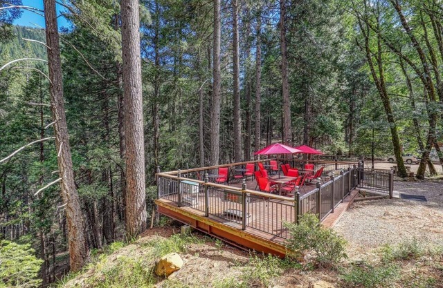 Yuba River Inn