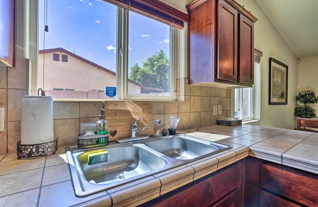 Yuma Family Home w/ Covered Patio + Grill!