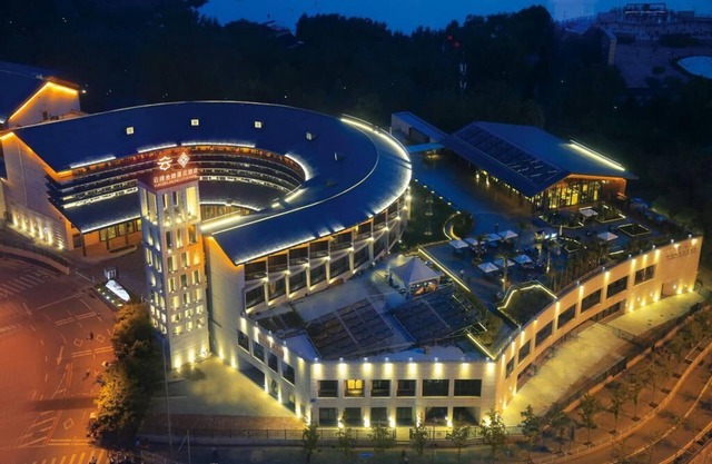 Yun-zen Lotus Hotel