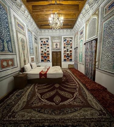 Zaringiz INN Boutique