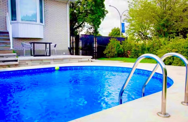 Zen House with Private Pool, Piano & Garden - Relaxation guaranteed!