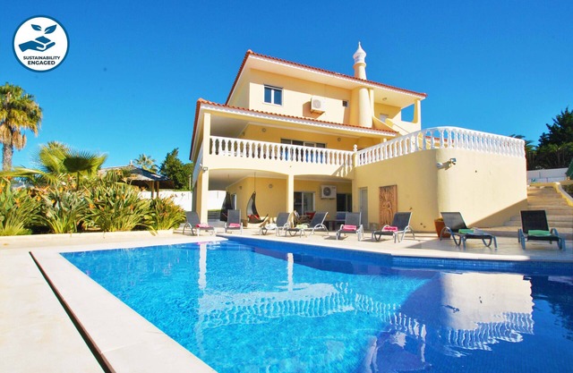 Zen villa with private pool & BBQ