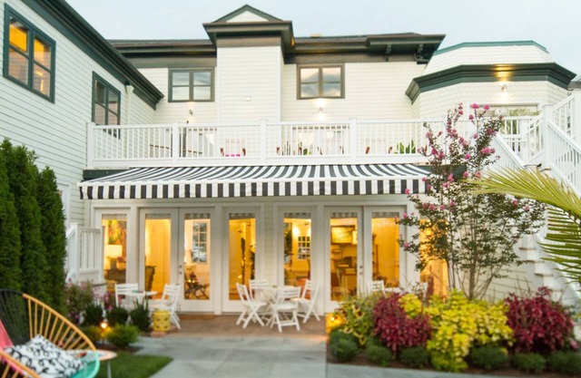 The Gallery Hotel