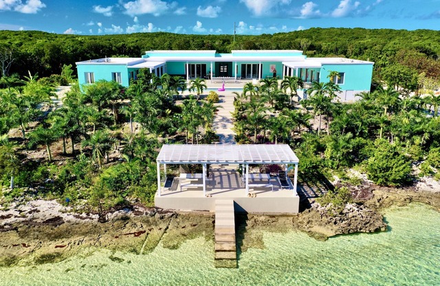 ZION Beachfront | Luxus | ECO | Lagune | Paddleboards | Schnorcheln | Volleyball