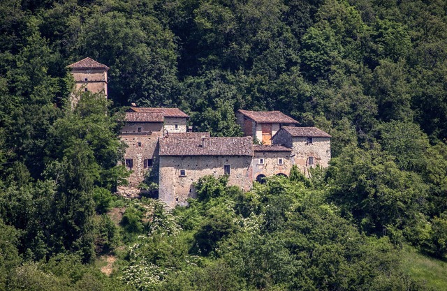 Zocca: Bauernhaus - 4 Räume - 4/5 Personen