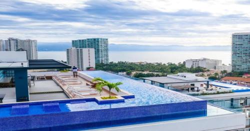 Zoho Skies Amazing View Sleeps 6, #T1-1104