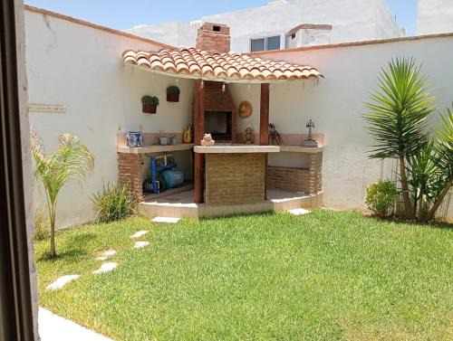 Zona TSM 2 habitaciones 2 camas 1 sofa cama circuito privado casa completa con todas las comodidades para trabajar o descansar en familia