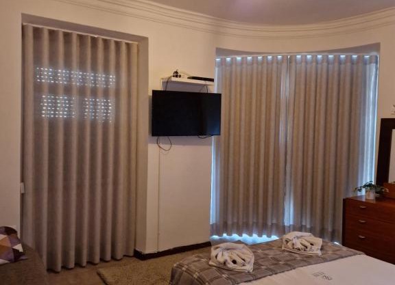 Zuni Guest House