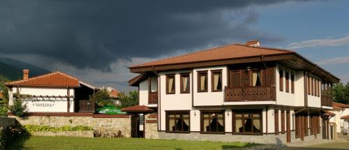 Karlovo Haus | Възрожденски комплекс Чардакъ Сопот