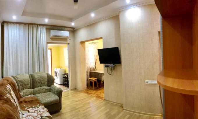Golubye Dali Haus | Гостевой дом на Ленина