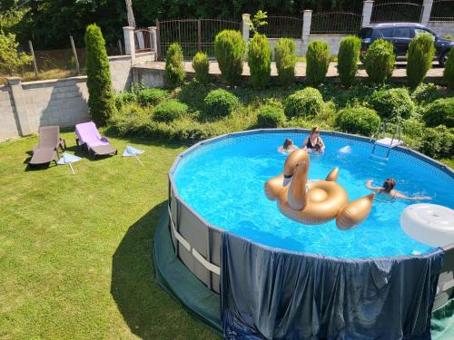 Beli Osum Haus | Двете къщи в планината