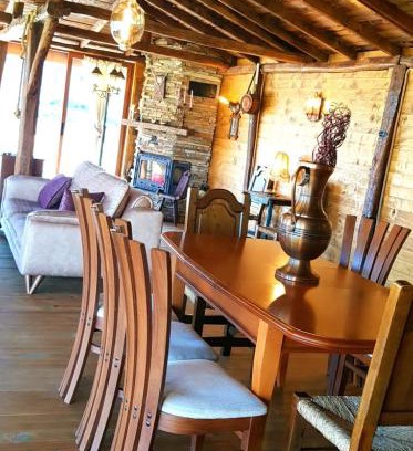 Madzharovo Haus | Долината на ВЪЛЧИЦАТА the WOLF