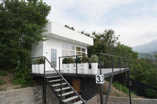 Almaty Haus | Домик 3 Kok Tobe Village