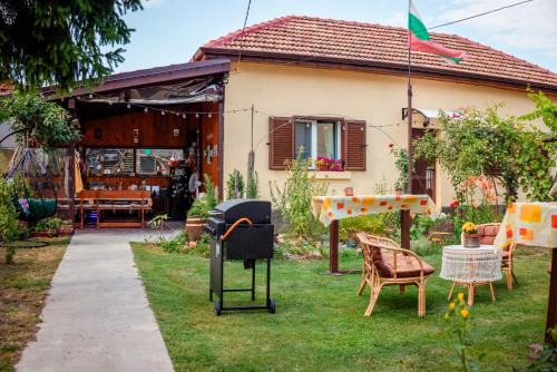 Belene Haus | Къща за гости При Маги и Краси