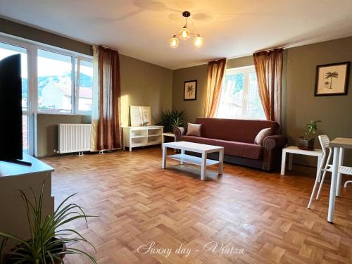 Vratsa Wohnung | Луксозен Апартамент с гледка СЛЪНЧЕВ ДЕН