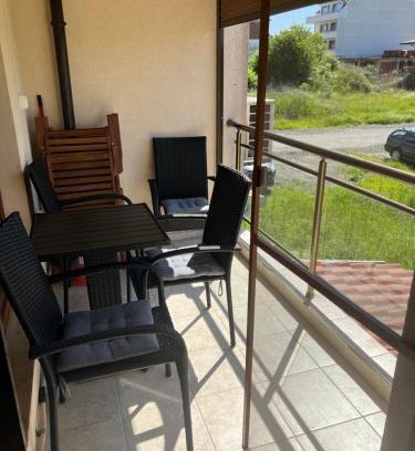 Primorsko Wohnung | Частен апартамент Лагуна - Private Two-Bedroom Apartment Laguna