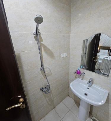 Jomaiza Wohnung | استديو بغرفتين مريحه وجديده