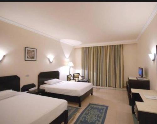 New Cairo Wohnung | شاليه بالعين السخنه