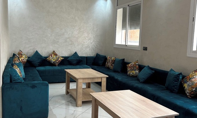 Ksar el-Kebir Haus | شقة مفروشة للكراء اليومي بالقصر الكبير تتتكون من صالة، غرفتين نوم ، حمام ،مطبخ