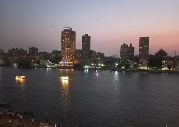 Downtown Cairo Wohnung | شقه فندقيه بجوار فندق فيرمونت نايل سيتي