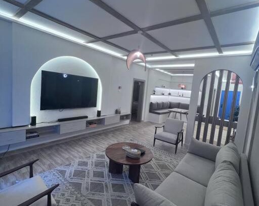 Al Kura Wohnung | منتجع وشاليه سيال السياحي