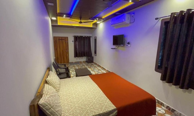Devbag Haus | ओम करुणा निवास