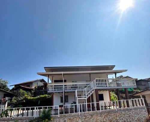 Mae Fa Luang Haus | ดอยตุง สันติสุขโฮมสเตย์