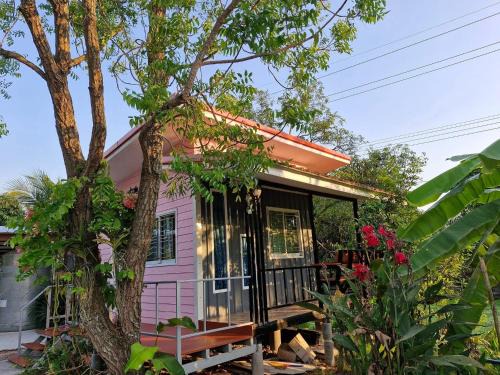 Damnoen Saduak Haus | ดำเนินโฮมสเตย์ Damnoen Homestay