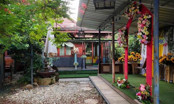 Khun Tan Haus | ต้นพร้าวรีสอร์ท Ton prao Resort