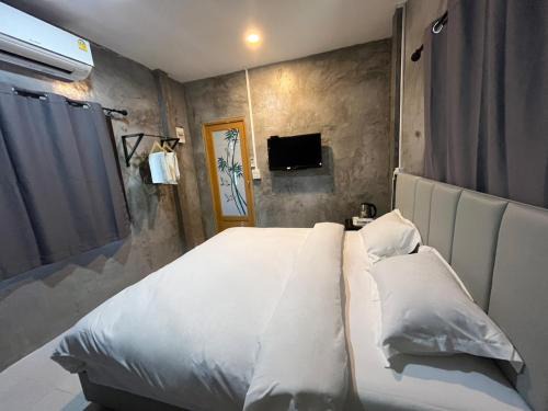 Thung Saliam Haus | บ้านกลางสวน รีสอร์ต ทุ่งเสลี่ยม สุโขทัย