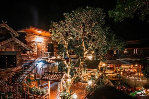 Mae Kampong Haus | บ้านป้อหลวงแม่หลวง แม่กำปอง Baanporluangmaeluang Maekampong