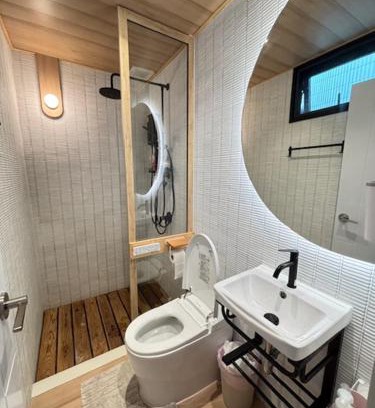 Bang Kaeo Haus | บ้านพักญี่ปู่น Japandi Cozy House
