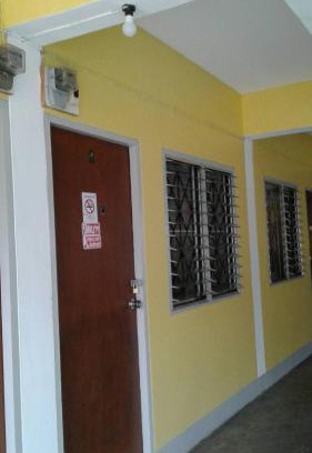 Wat Ket Wohnung | บ้านพักทองสุข