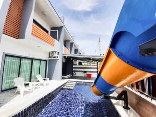Hua Hin Haus | บ้านสไลเดอร์ พูลวิลล่า หัวหิน 4 ห้องนอน ปาร์ตี้ดังได้