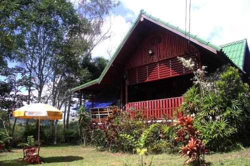 Khao Kho Haus | บ้านเพลินภู