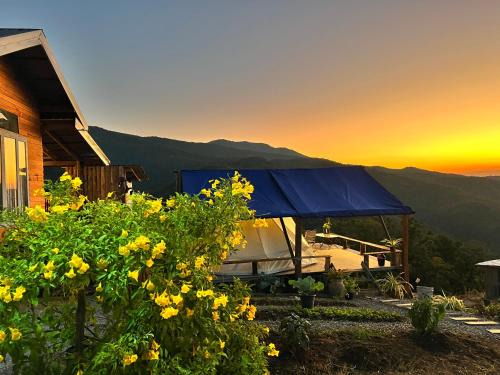 Rong Kwang Sonstige | บ้านไร่ไอดอย
