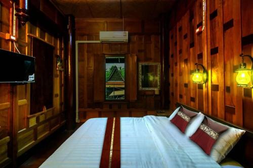 Amphawa Haus | บ้าน กัญณภัทร โฮมสเตย์