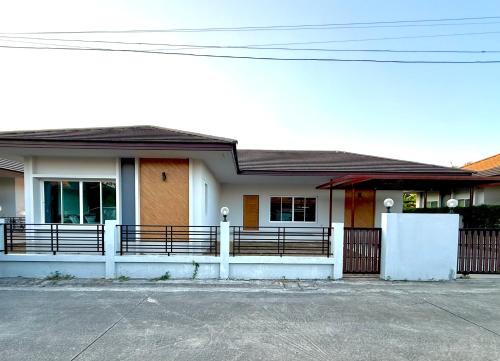 San Pu Loei Skihütte | ปภังกรโฮม 2 ท่ารั้ว Papungkorn Home 2