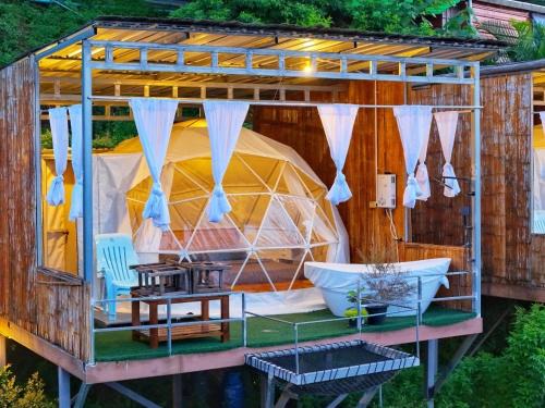 Mae Rim Sonstige | ม่อนแสงระวี