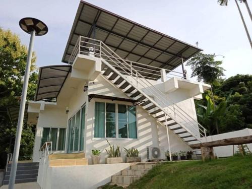 Pua Haus | เฮือนป้อหลวง