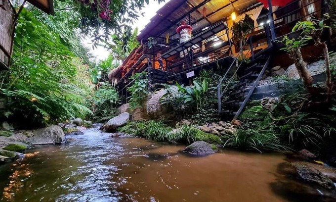 Mae On Haus | แม่อุ๊ยที่พักติดน้ำ&mae oui next to the water