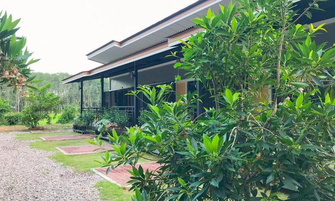 Khuan Khanun Haus | ใสโพธิ์โฮมสเตย์