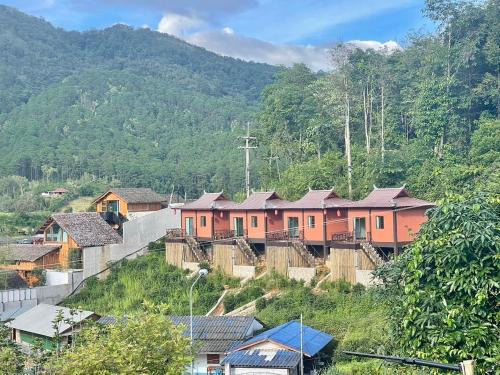 Mok Cham Pae Haus | ไท่เฉิน รักไทย Tai Cheng RakThai