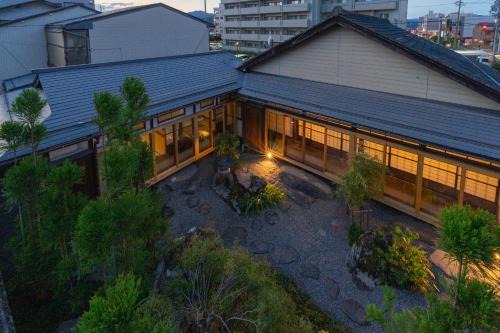 Hida Takayama Onsen Villa | お宿一の華