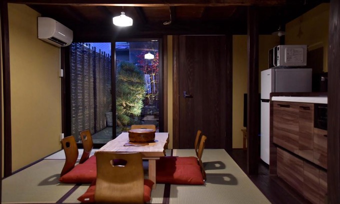 Higashiyama Wohnung | お宿 朱