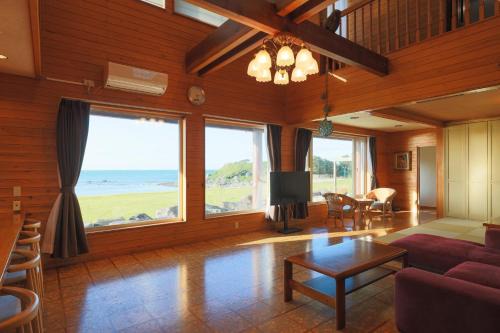 Kisakatamachi Haus | オーシャンビュー 秋田の夕日 海の見える別荘セントキルダ 一棟貸