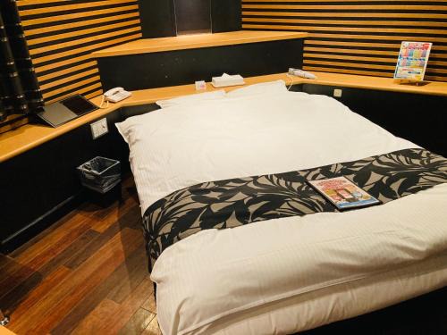 Toyonaka Hotel | ホテル パレドフルー