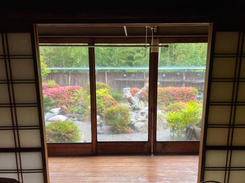 Naoshima-cho Haus | 一日限定一組の古民家の宿なんでもん